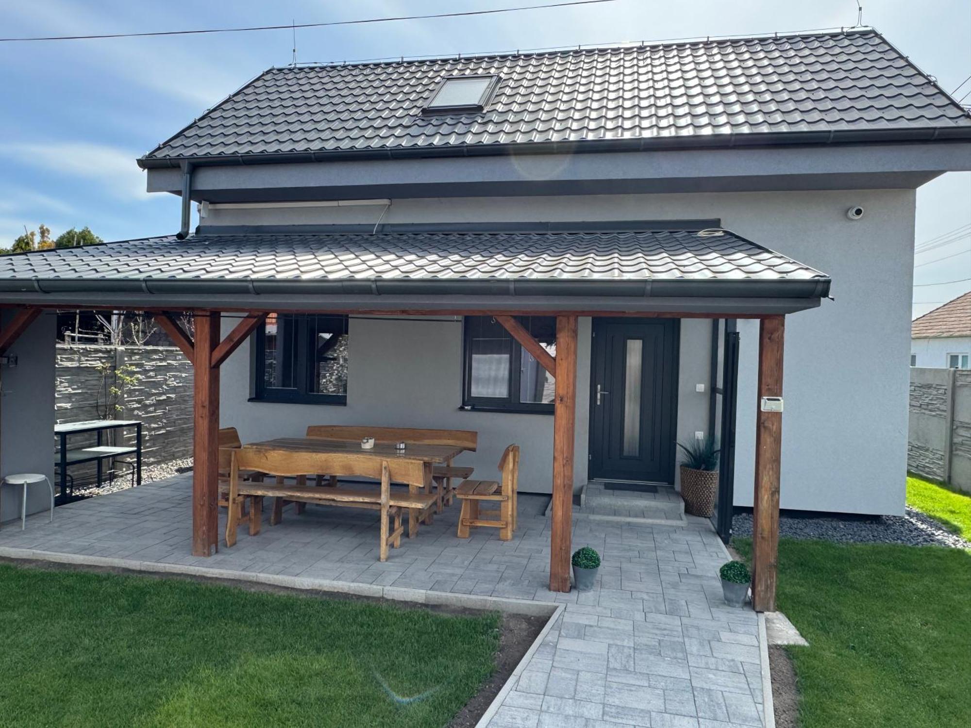 Vikendovy Dom Hlboka Dunajská Streda Exterior foto